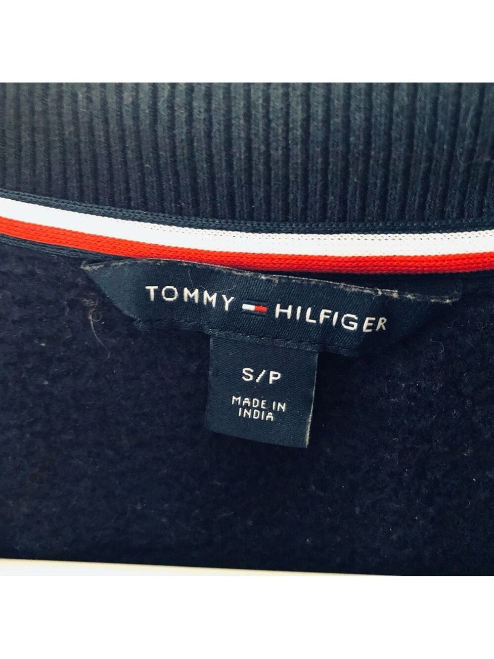 Tommy Hilfiger Navy Half-Zip Pullover with Embroidered Crest Size Small Preppy - Picture 6 of 10